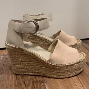 Marc Fisher Alida espadrille wedge 7.5